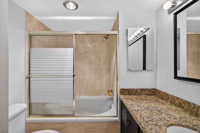 5200 N Ocean Drive 1004, Singer Island, FL 33404