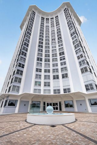 5200 N Ocean Drive 1004, Singer Island, FL 33404