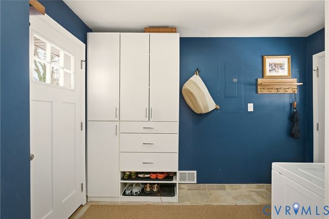 4222 Randolph Rd, North Chesterfield, VA 23236