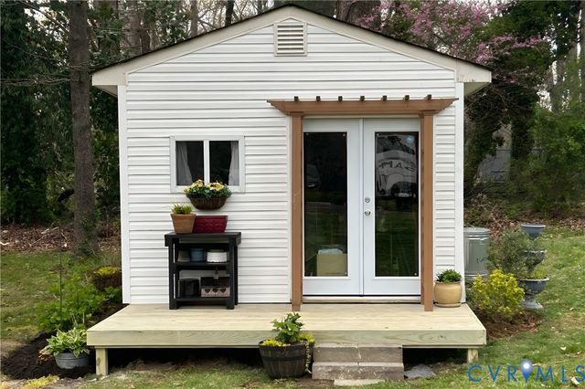 4222 Randolph Rd, North Chesterfield, VA 23236