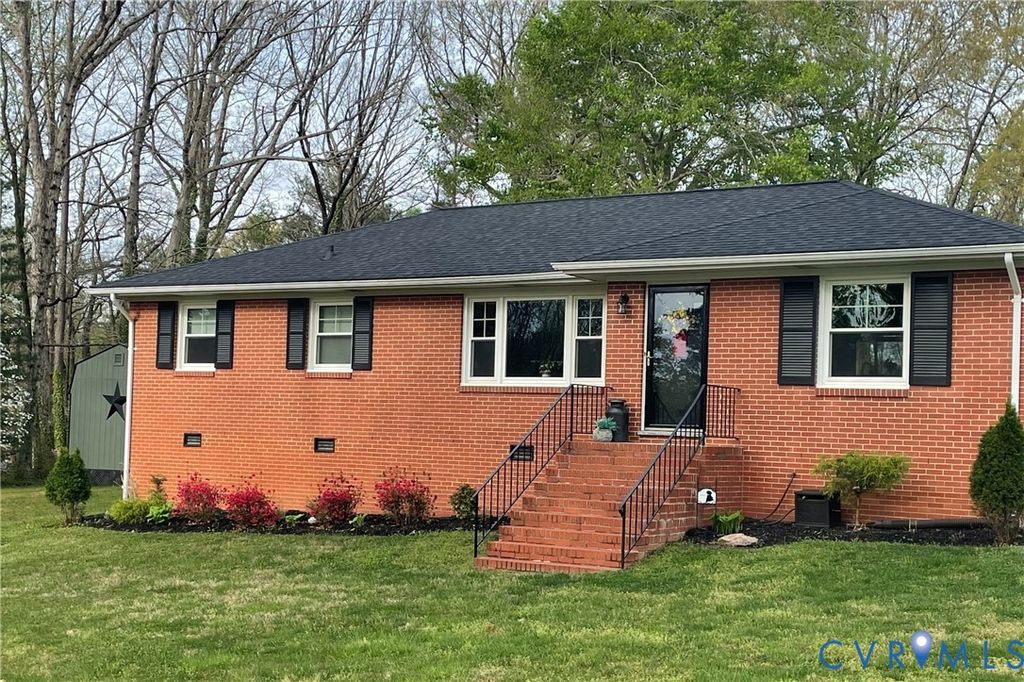 4222 Randolph Rd, North Chesterfield, VA 23236