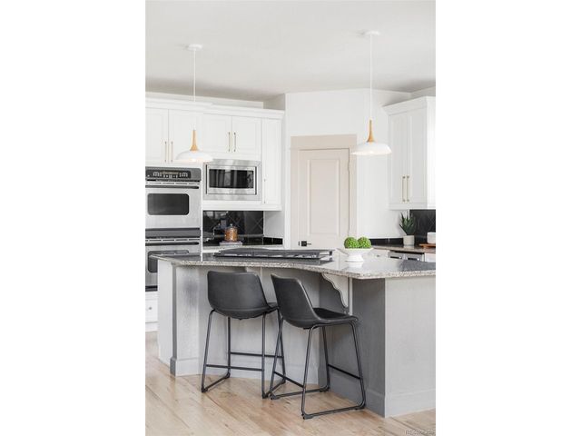 24980 E Roxbury Pl, Aurora, CO 80016