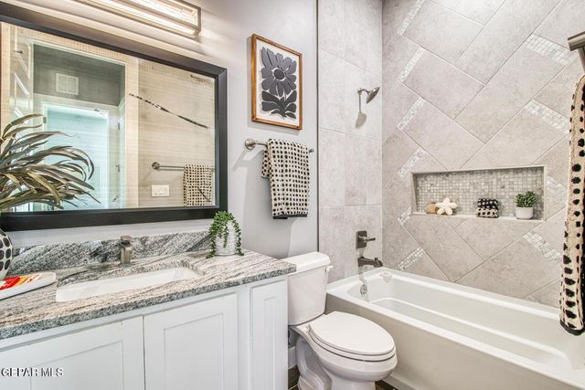 6716 RIO HACIENDAS Circle, El Paso, TX 79932