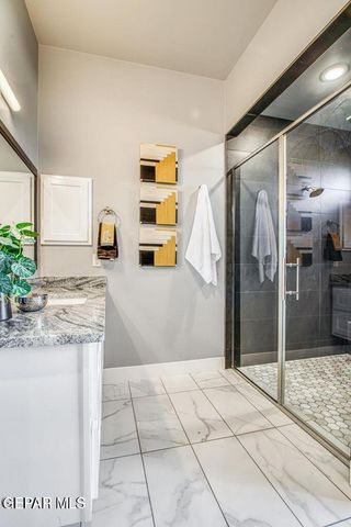 6716 RIO HACIENDAS Circle, El Paso, TX 79932