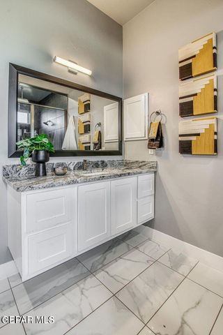 6716 RIO HACIENDAS Circle, El Paso, TX 79932