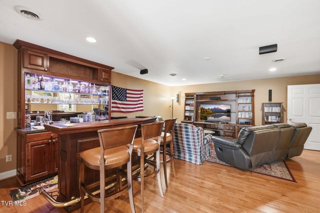 500 Magnolia Ridge Drive, Jonesborough, TN 37659