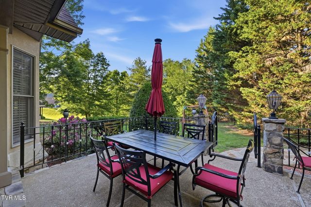 500 Magnolia Ridge Drive, Jonesborough, TN 37659