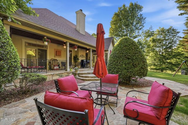 500 Magnolia Ridge Drive, Jonesborough, TN 37659
