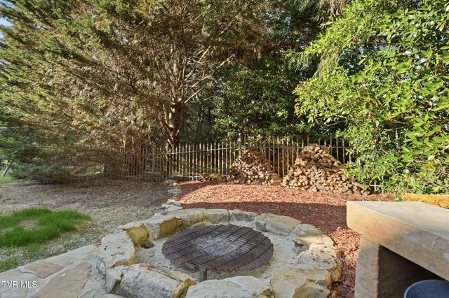 500 Magnolia Ridge Drive, Jonesborough, TN 37659