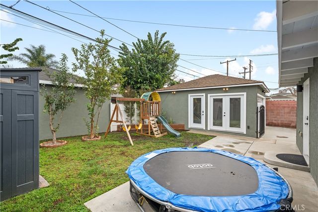 4512 Ostrom Ave, Lakewood, CA 90713