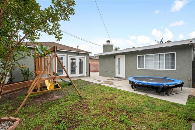 4512 Ostrom Ave, Lakewood, CA 90713