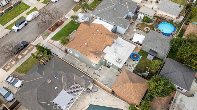 4512 Ostrom Ave, Lakewood, CA 90713