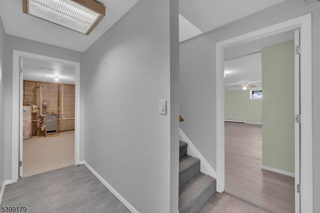 28 Duval St, Bridgewater Twp., NJ 08807