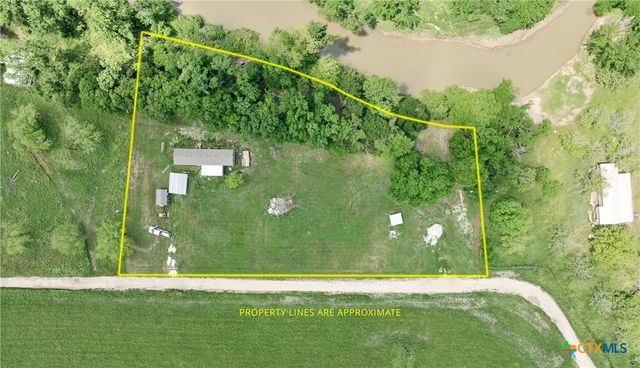 5529 N. FM 487, Rockdale, TX 76567