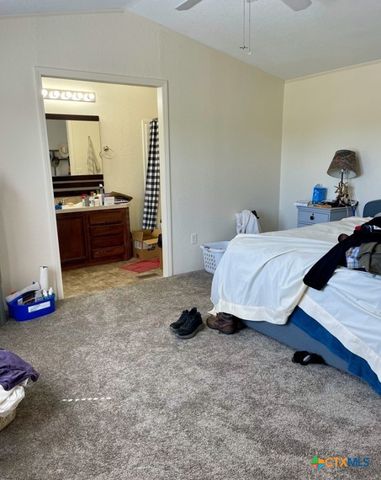 5529 N. FM 487, Rockdale, TX 76567