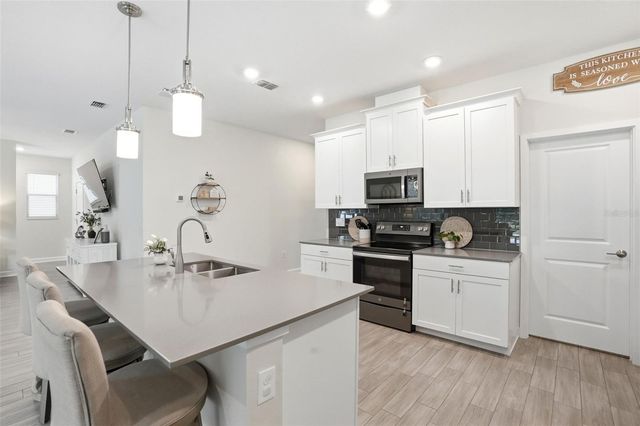 1513 GRACEFUL DOE LOOP, Winter Springs, FL 32708