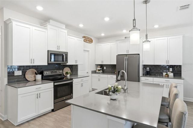 1513 GRACEFUL DOE LOOP, Winter Springs, FL 32708