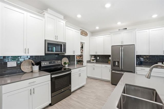 1513 GRACEFUL DOE LOOP, Winter Springs, FL 32708