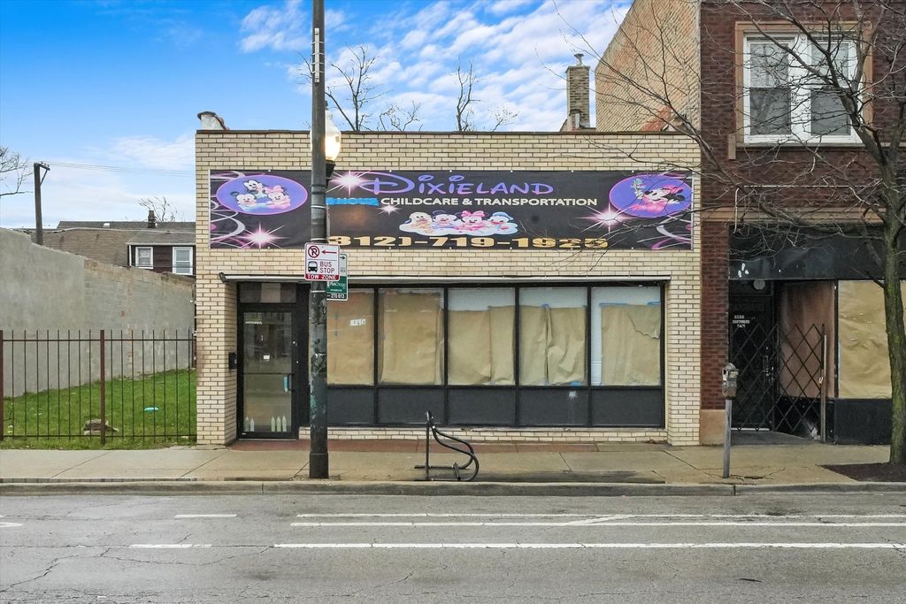2909 W 63rd Street, Chicago, IL 60629