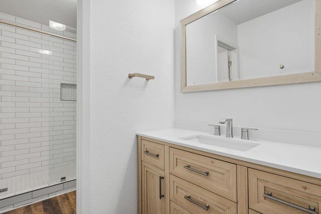 1201 Hi Stirrup 104, Horseshoe Bay, TX 78657