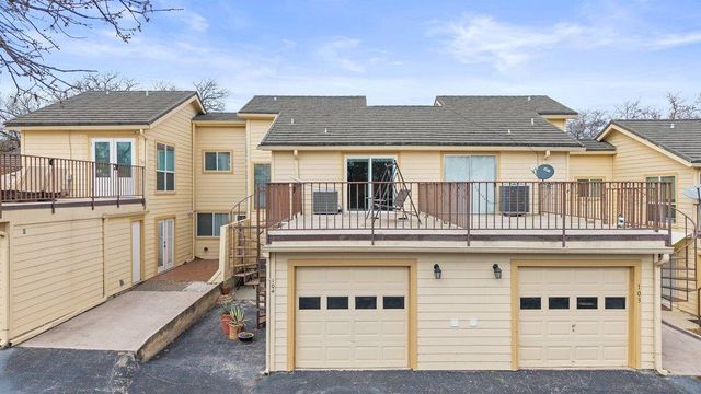 1201 Hi Stirrup 104, Horseshoe Bay, TX 78657