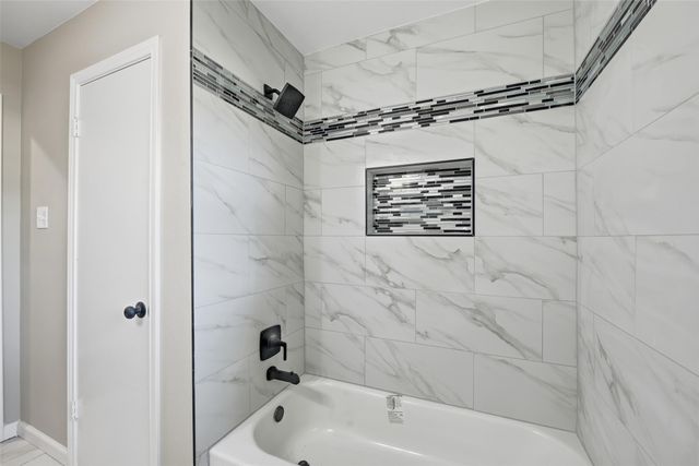 8012 Laura Street, North Richland Hills, TX 76180