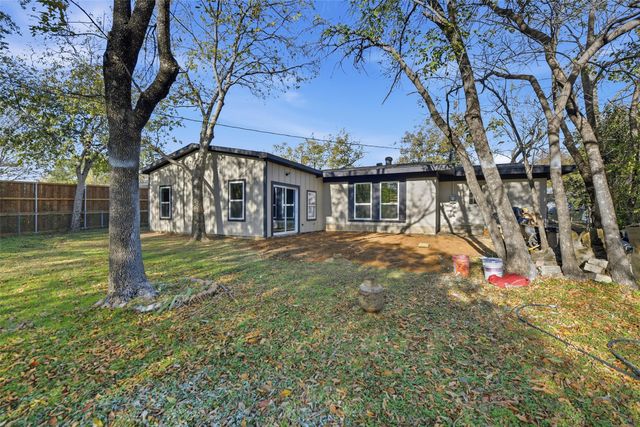 8012 Laura Street, North Richland Hills, TX 76180