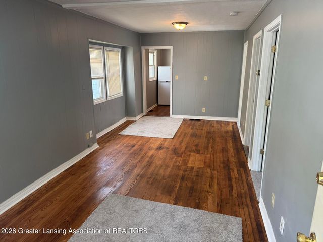 619 Lathrop Street, Lansing, MI 48912