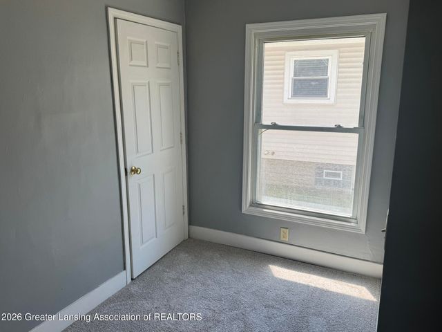 619 Lathrop Street, Lansing, MI 48912