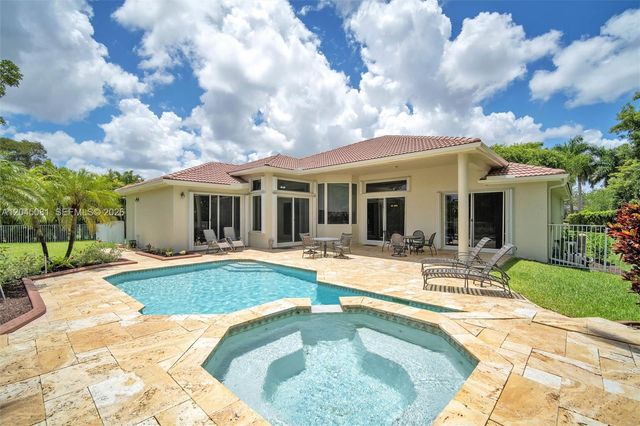16310 Paddock Lane, Weston, FL 33326