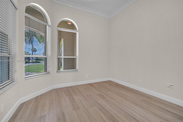 16310 Paddock Lane, Weston, FL 33326
