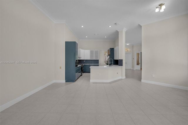 16310 Paddock Lane, Weston, FL 33326