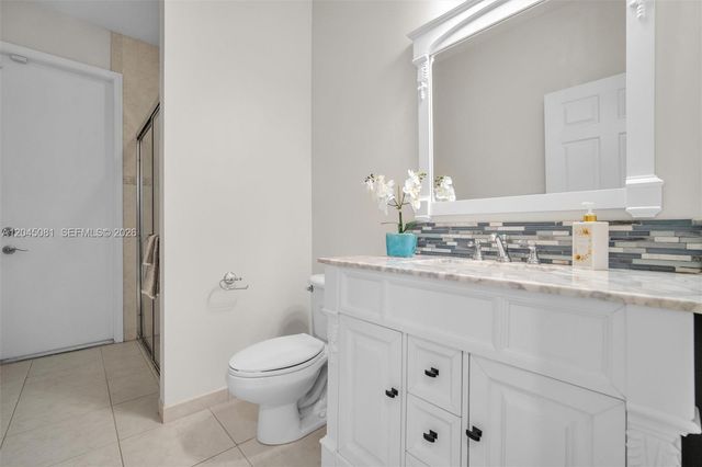 16310 Paddock Lane, Weston, FL 33326