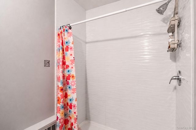 2823 W 37th Street, Brooklyn, NY 11224