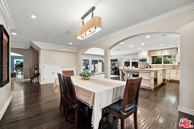 17431 Sumiya Drive, Encino, CA 91316