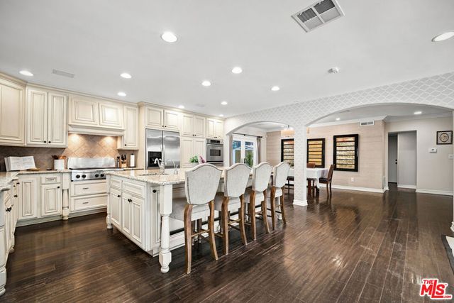 17431 Sumiya Drive, Encino, CA 91316