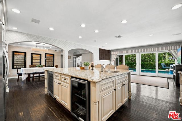 17431 Sumiya Drive, Encino, CA 91316