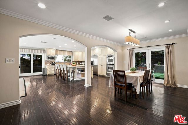 17431 Sumiya Drive, Encino, CA 91316