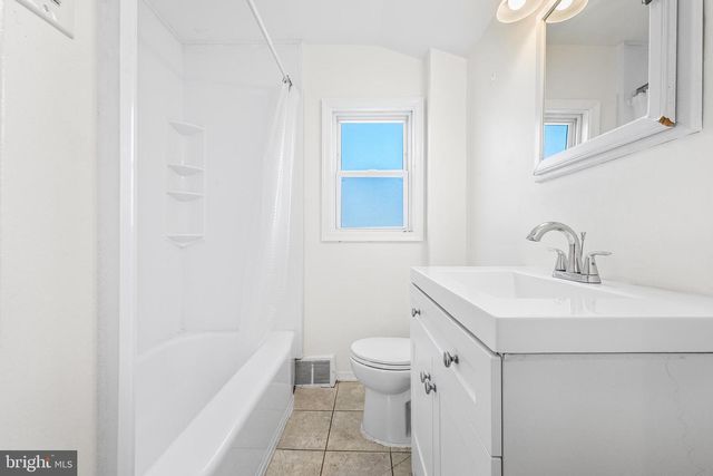 7426 COLLINS AVE, Pennsauken, NJ 08109