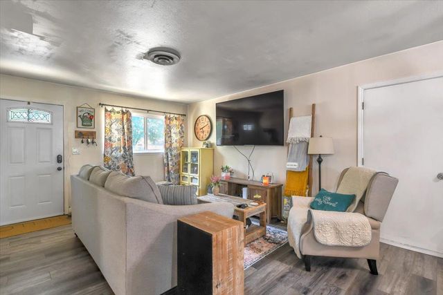 790 Queens Ave, Yuba City, CA 95991