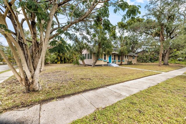1705 6TH STREET, Sarasota, FL 34236