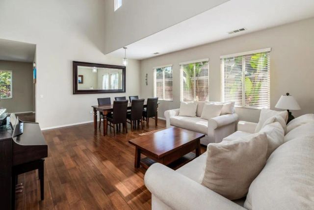 3434 Ravine Drive, Carlsbad, CA 92010