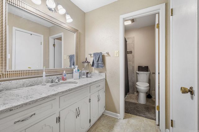 67 Creekwood Drive, Sherwood, AR 72076