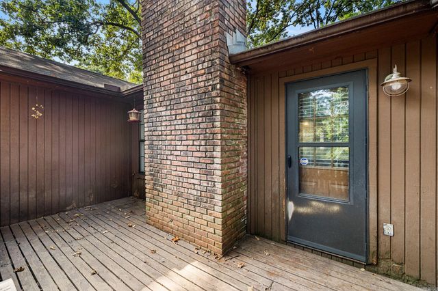 67 Creekwood Drive, Sherwood, AR 72076