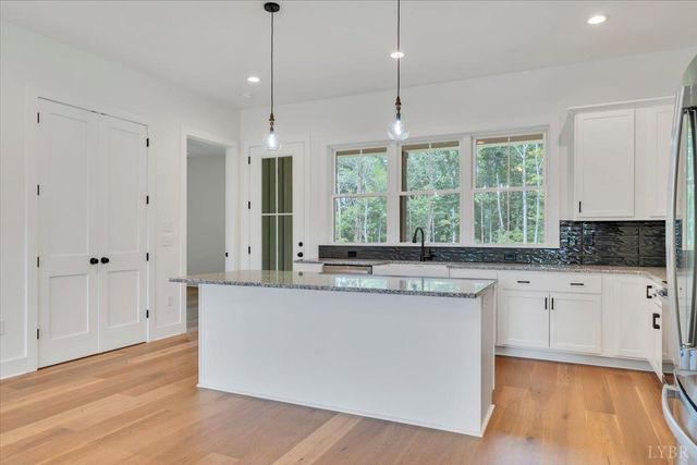 1218 Morgans Church Road, Bedford, VA 24523