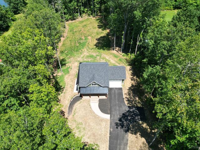 1218 Morgans Church Road, Bedford, VA 24523