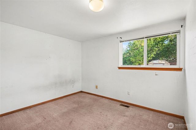 842 SW 126th Street, Seattle, WA 98146