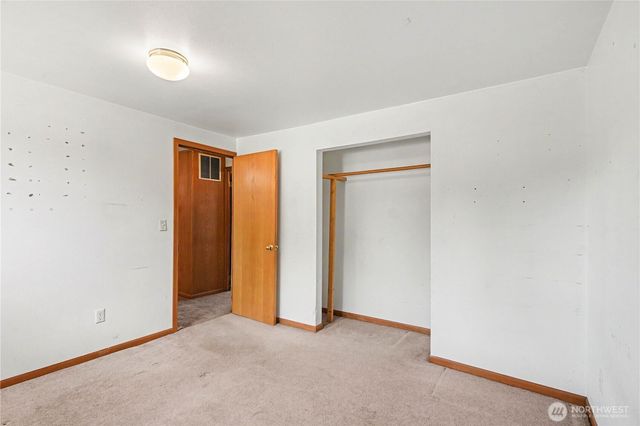 842 SW 126th Street, Seattle, WA 98146