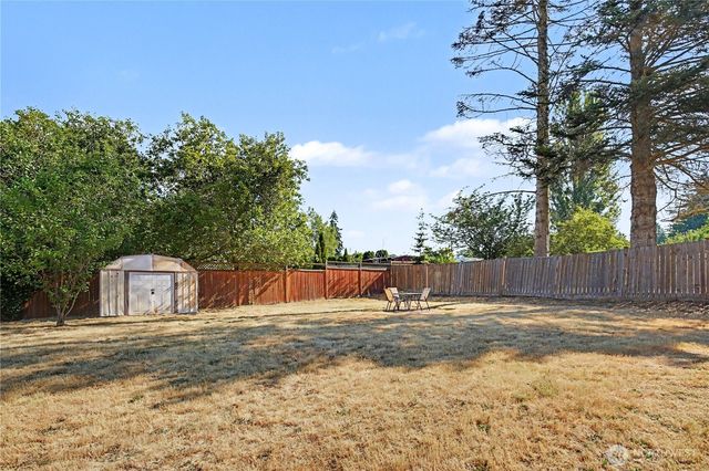 842 SW 126th Street, Seattle, WA 98146