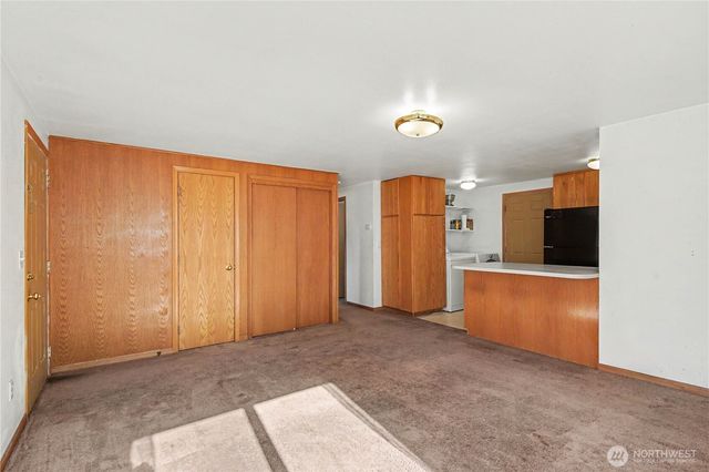 842 SW 126th Street, Seattle, WA 98146